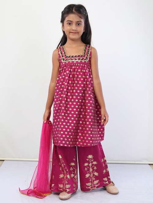 magenta printed palazzo  suit set  - 18445800 - Very Small Image - 1