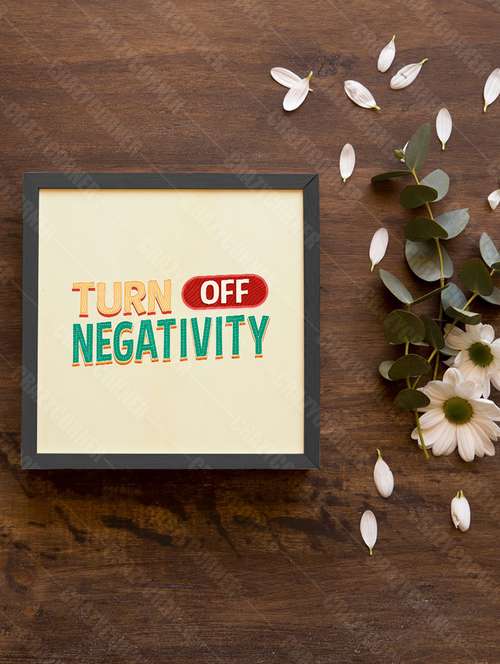 wooden photo frame - 18552528 - Very Small Image - 1