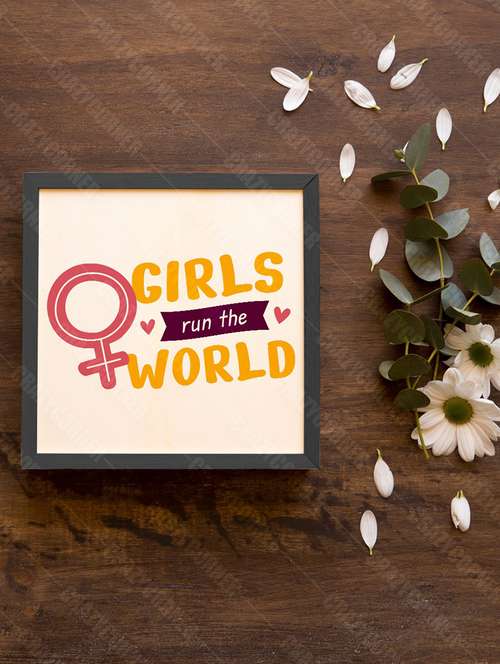 wooden photo frame - 18552544 - Very Small Image - 1