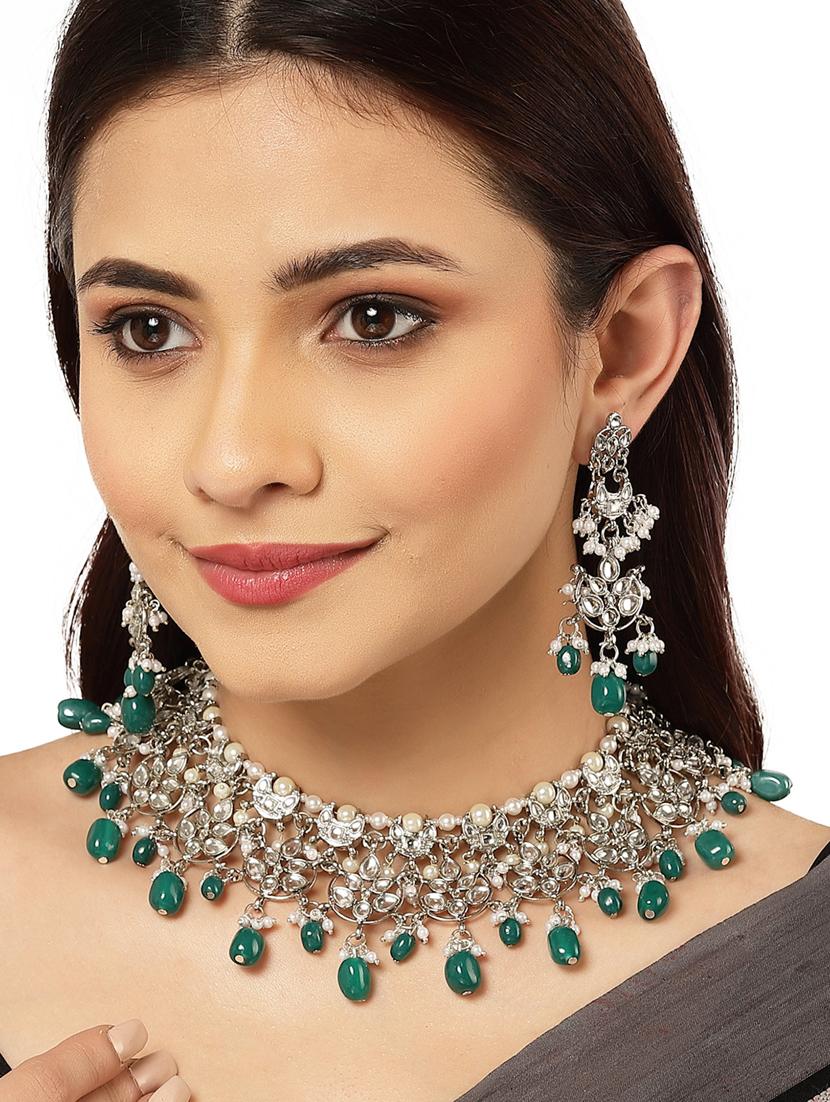 silver plated necklaces and earring set - 18636051 - Standard Image - 4