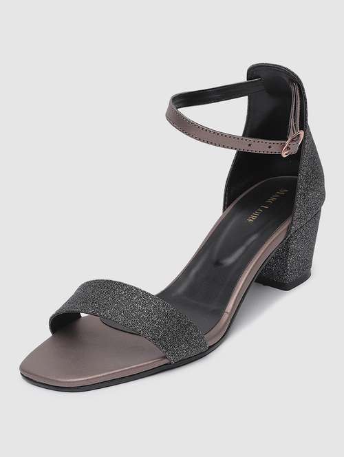 grey closed back sandal - 19163550 - Very Small Image - 1