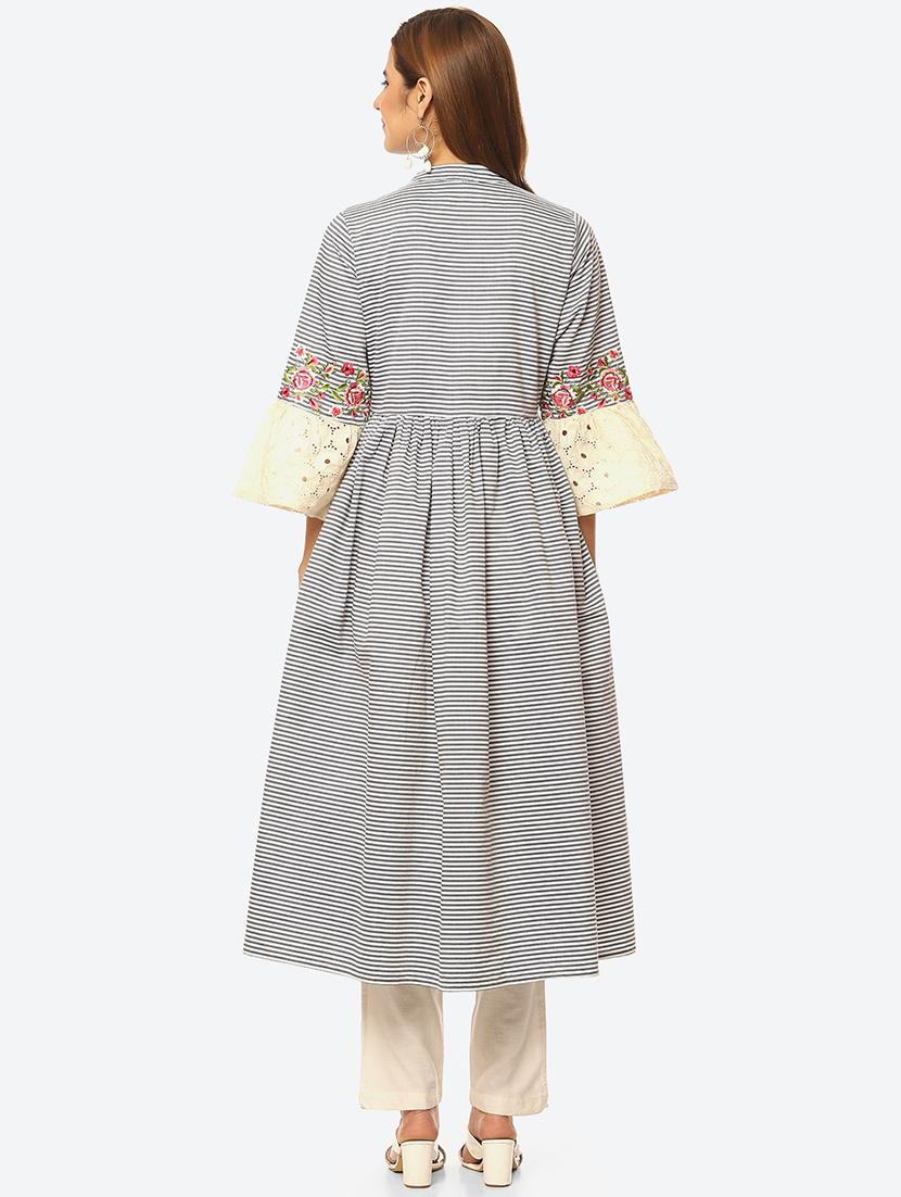 women's front slit kurta - 19169448 - Zoom Image - 3