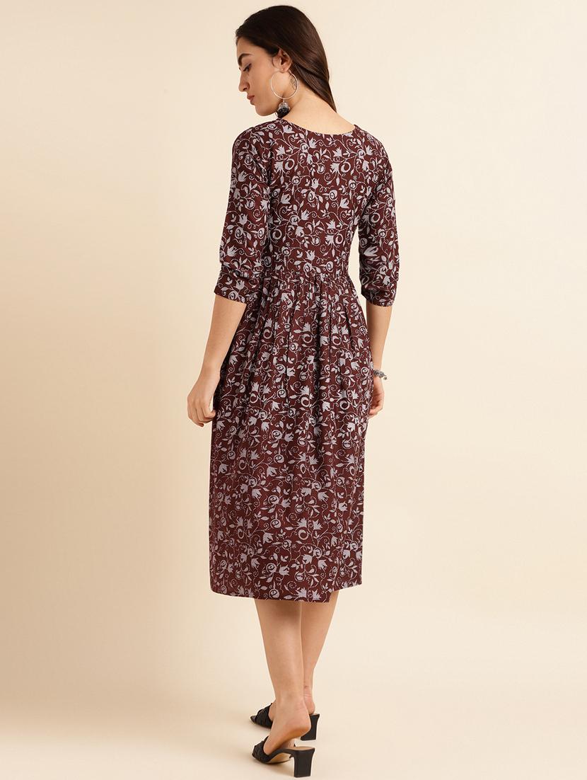 printed rayon flared dress - 19337188 - Zoom Image - 4