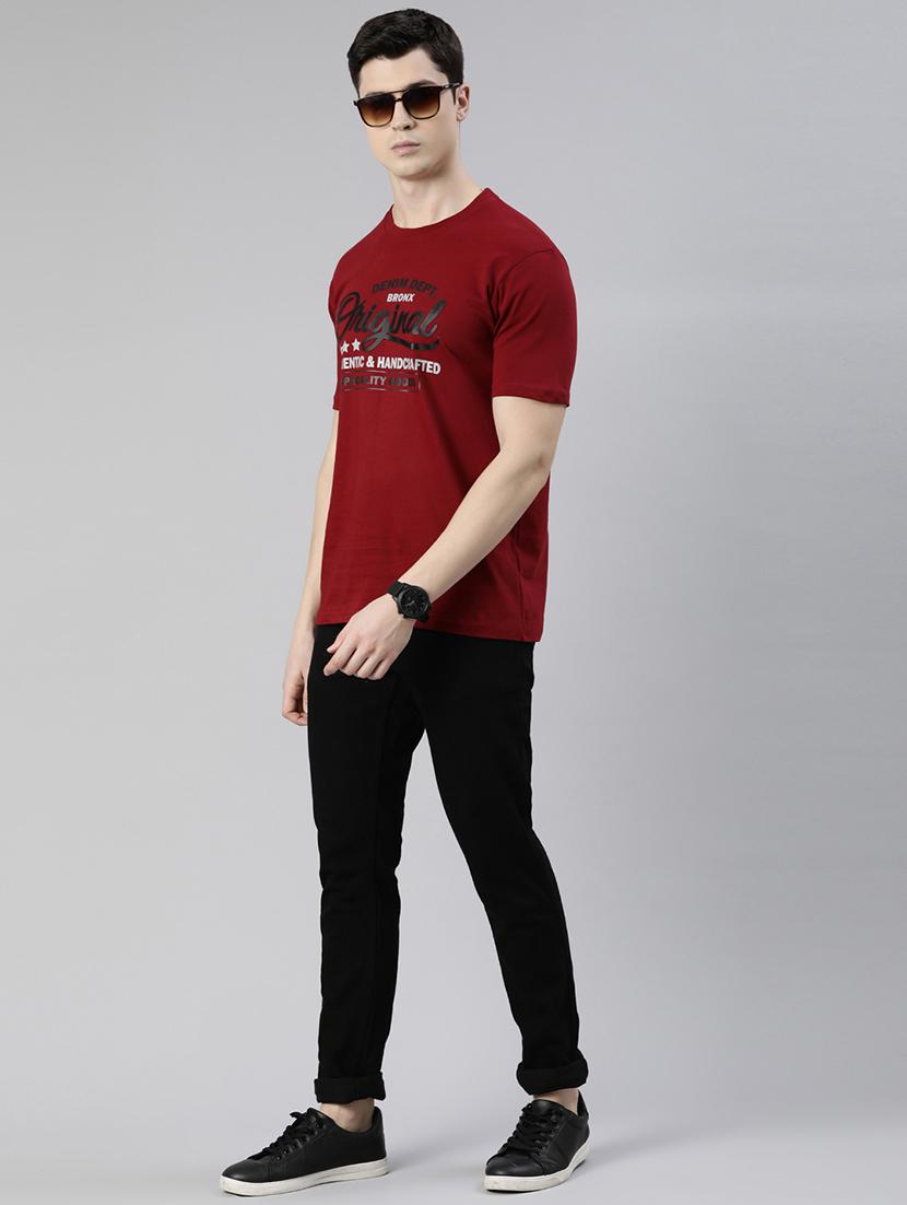 maroon chest printed t-shirt - 19484121 - Zoom Image - 3