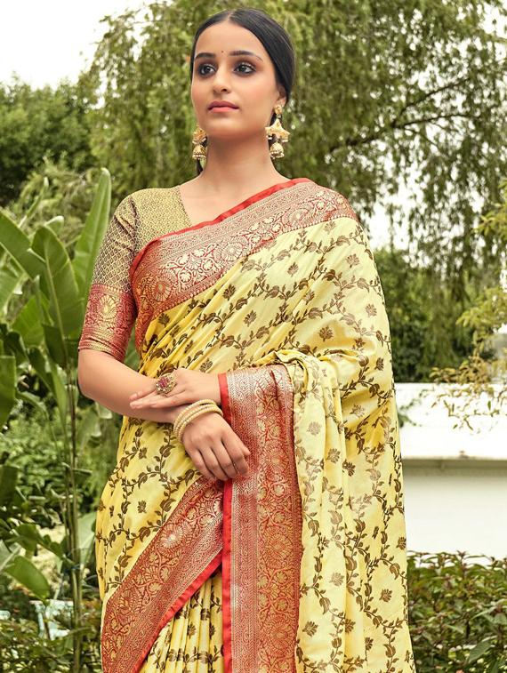 self design banarasi saree with blouse - 19561403 - Zoom Image - 2