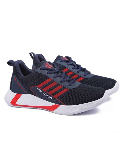 men lace up sports shoes - 19607961 - Very Small Image - 1