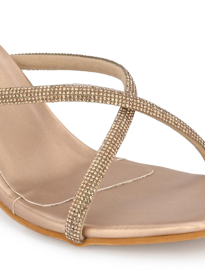 gold solid kitten heel sandal - 19920003 - Zoom Image - 4