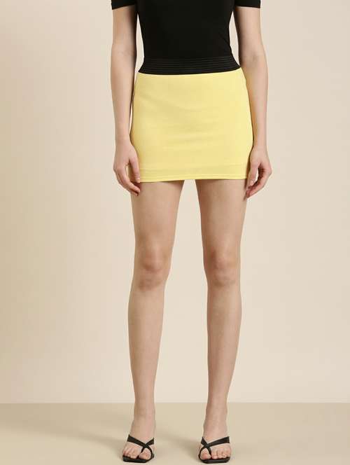 yellow solid bodycon skirt - 19948270 - Very Small Image - 1