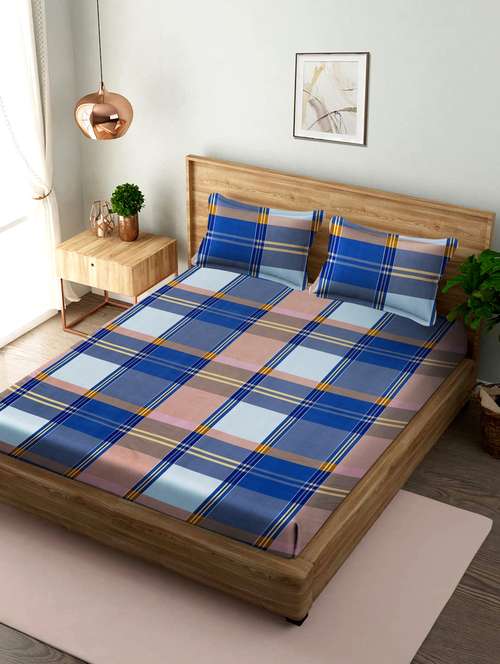 double queen bedsheet with 2 pillow covers - 20029473 - Very Small Image - 1