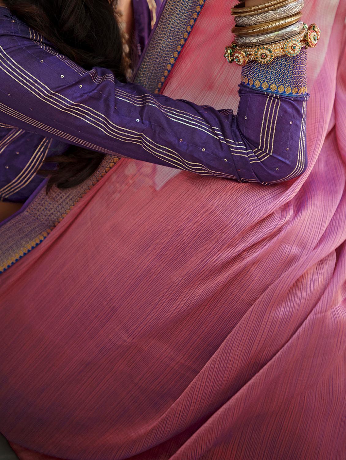 women's bordered pink colored saree with blouse - 20034623 - Zoom Image - 3