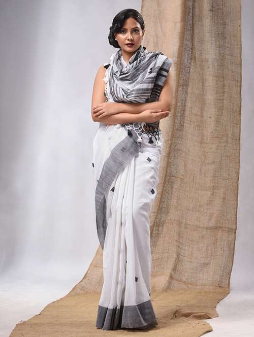 women's printed white colored saree with blouse - 20225366 - Very Small Image - 1