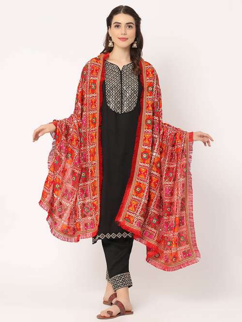 red phulkari dupatta - 20276618 - Very Small Image - 1