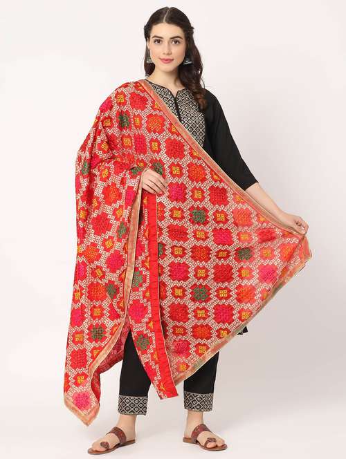 women red embroidered dupatta - 20276656 - Very Small Image - 1