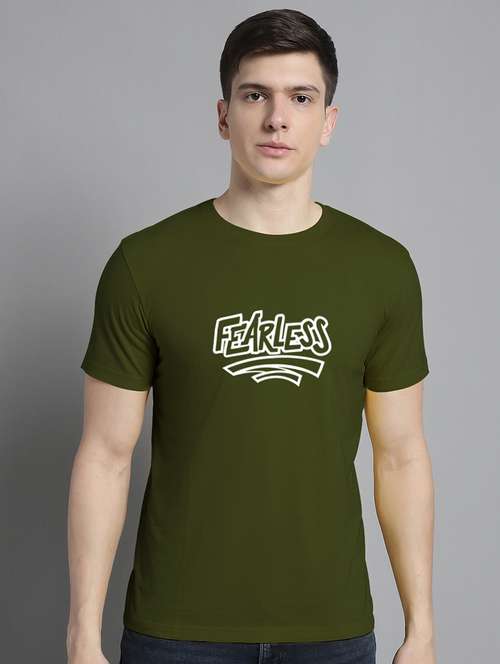 men round neck chest print t-shirt - 20295704 - Very Small Image - 1