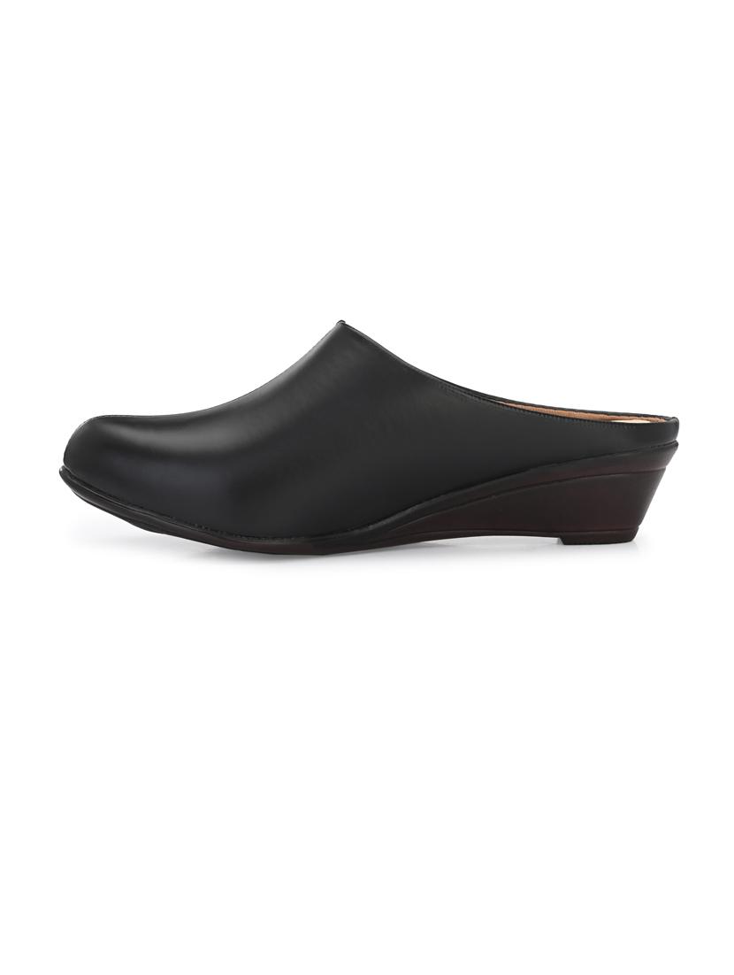 women solid black wedge heel mule - 20345141 - Standard Image - 4