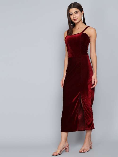 maroon solid high slit dress - 20497710 - Very Small Image - 1
