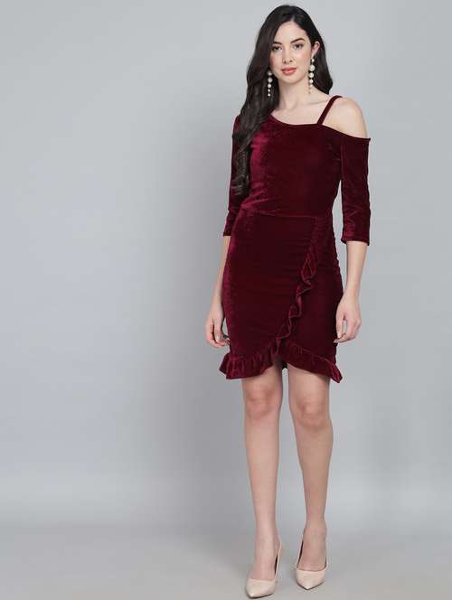 women maroon velvet bodycon dress - 20497742 - Very Small Image - 1