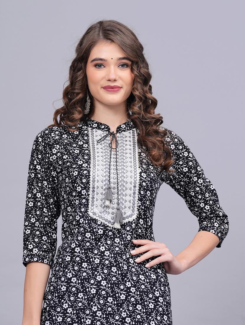 black floral print cotton straight kurta - 20594553 - Zoom Image - 5