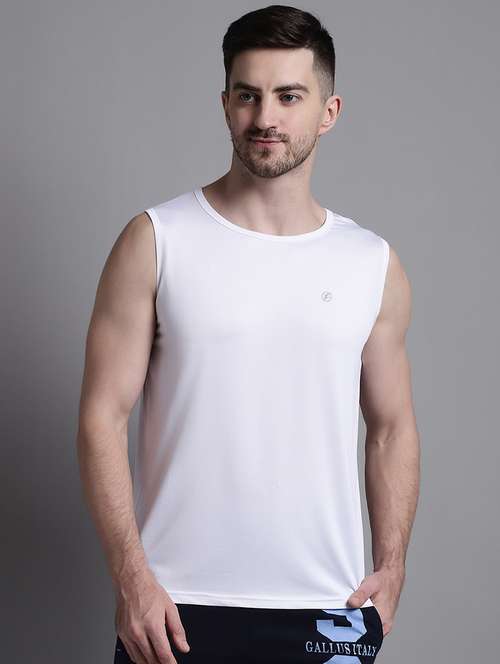 white sleeveless plain t-shirt - 20757351 - Very Small Image - 1