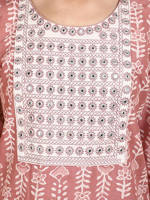 women peach printed kurta pant set with dupatta - 20958781 - Zoom Image - 4