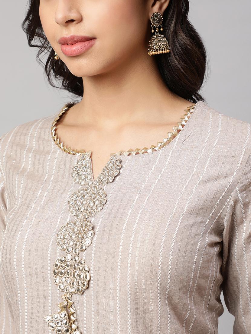women three quarter sleeve notch neck kurti - 21103091 - Standard Image - 5