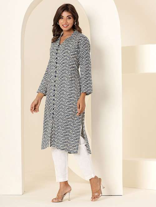 blue chevron printed straight kurta - 21277021 - Very Small Image - 1