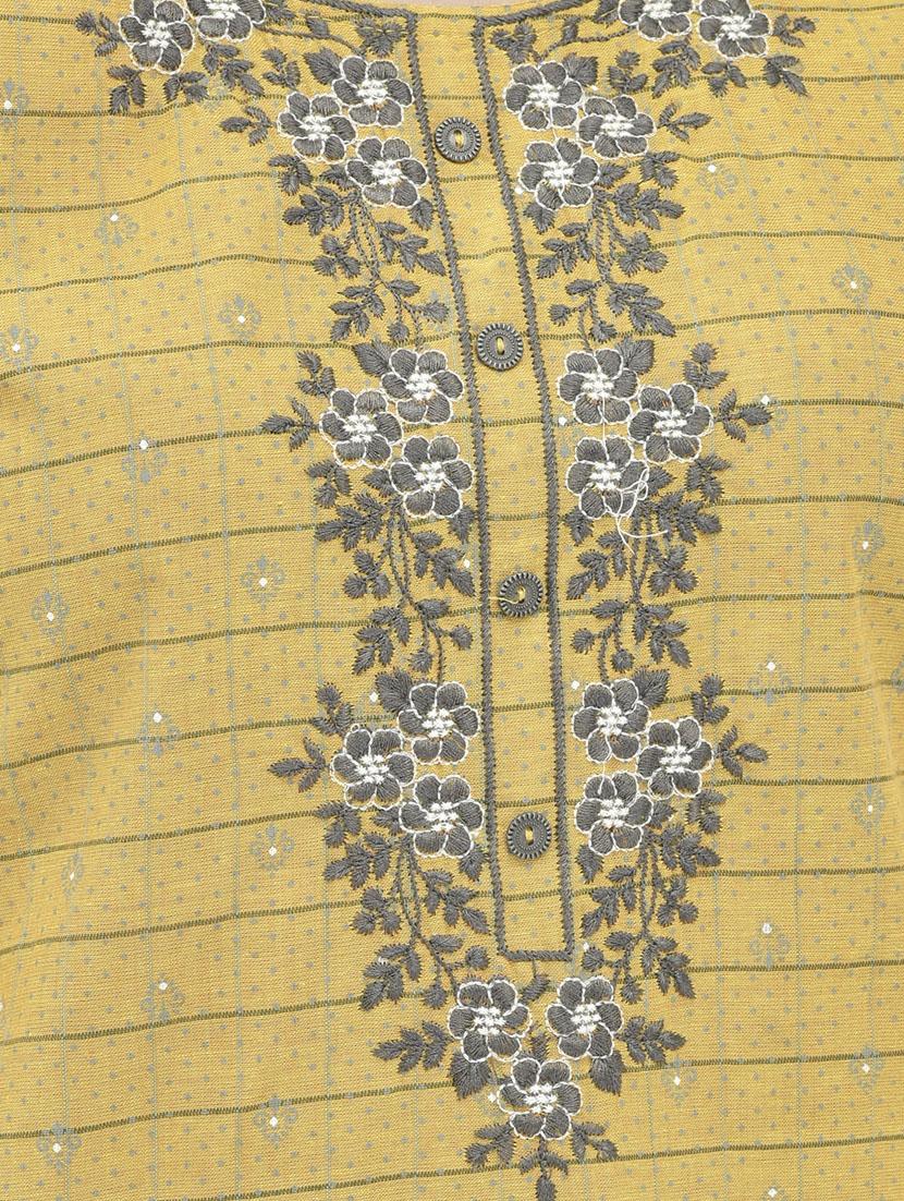 women three quarter sleeve straight kurta - 21334354 - Zoom Image - 5