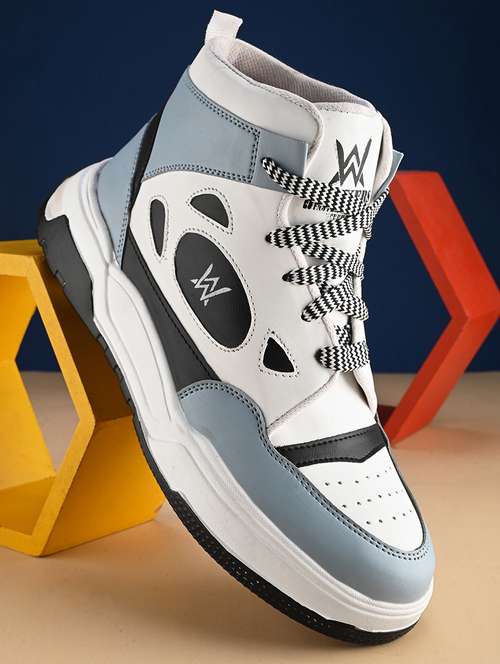 men lace up sneakers - 21370087 - Very Small Image - 1