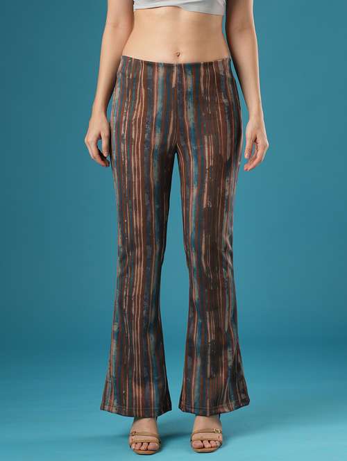 globus women multi colour canvas hazzy print mid rise stretchable slim fit flared teggings - 21393566 - Very Small Image - 1