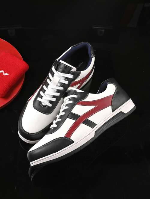 men color block lace up sneakers - 21393654 - Very Small Image - 1