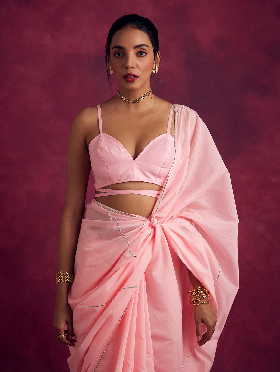 women solid plain saree - 21459955 - Zoom Image - 4
