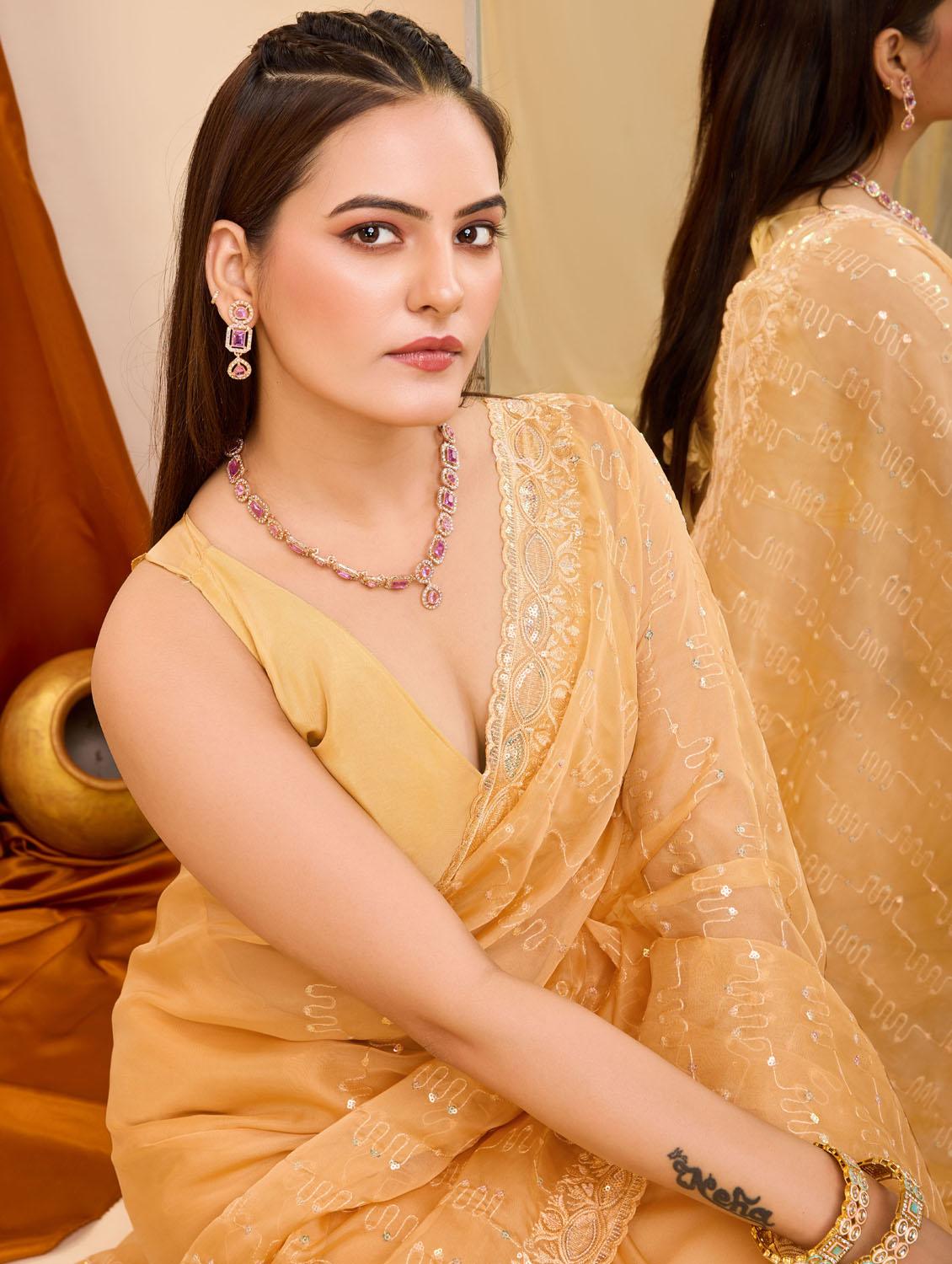 women yellow embroidered saree with blouse - 21481542 - Standard Image - 5