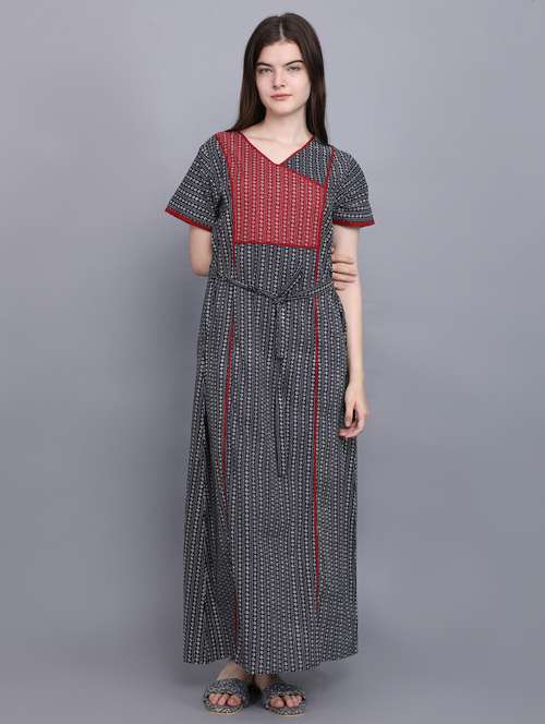 women black printed cotton nighty  - 21502229 - Very Small Image - 1