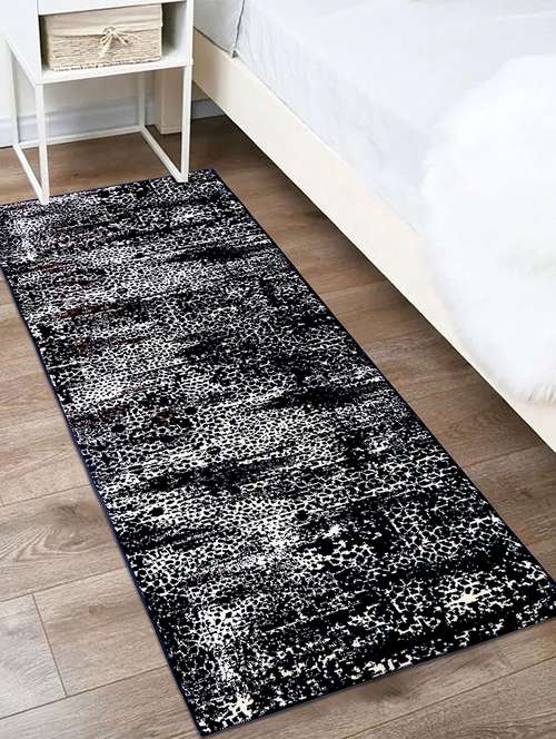 modefe 2x6 feet runner rug carpet black moire printed primium persian carpets for bedroom - 21533071 - Very Small Image - 1