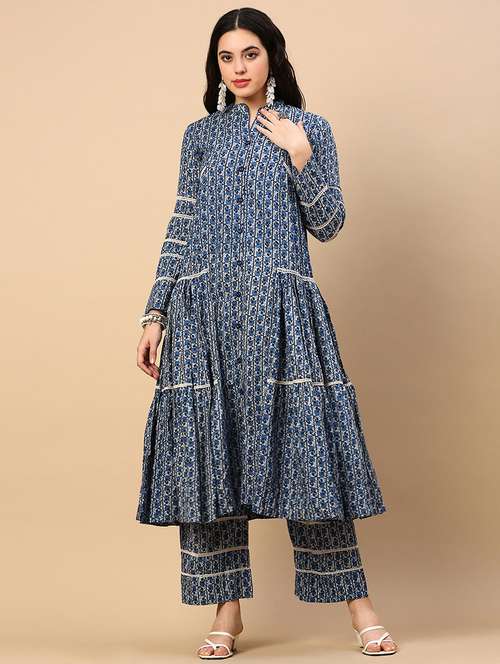 women floral printed kurta & palazzo set - 21553981 - Very Small Image - 1