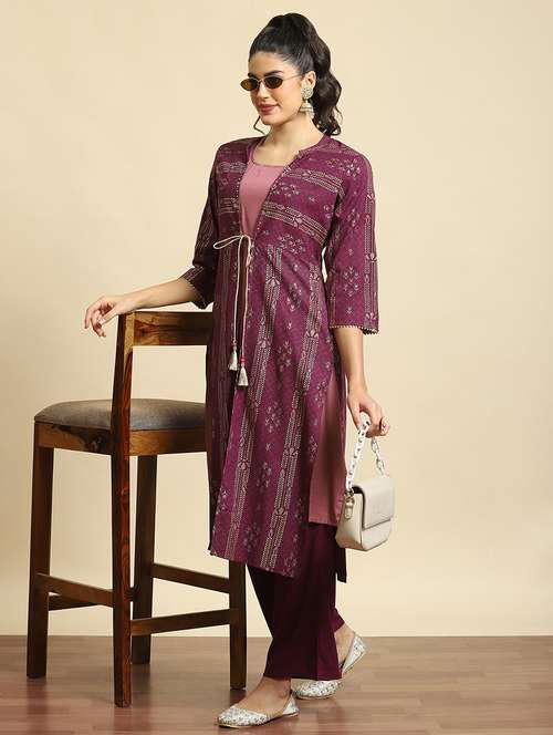 women printed three quarter sleeves kurta pant set - 21559490 - Very Small Image - 1
