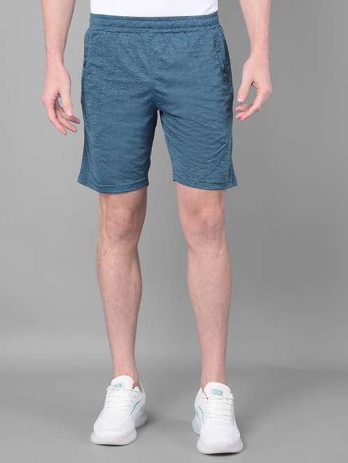 men mid rise solid shorts - 21601407 - Very Small Image - 1