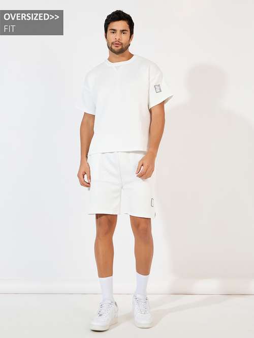 men self design round neck co-ord sets - 21618064 - Very Small Image - 1