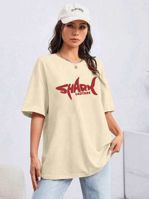 women round neck printed oversized t-shirt - 21622095 - Very Small Image - 1