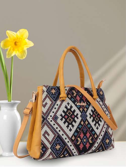 women textured jute handbag - 21624963 - Very Small Image - 1