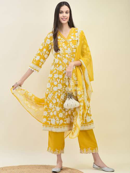 women floral kurta palazzo set with dupatta - 21629639 - Very Small Image - 1