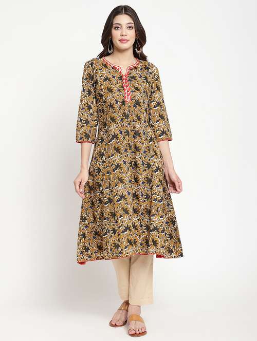 women floral printed three quarter sleeve a-line kurta - 21642027 - Very Small Image - 1