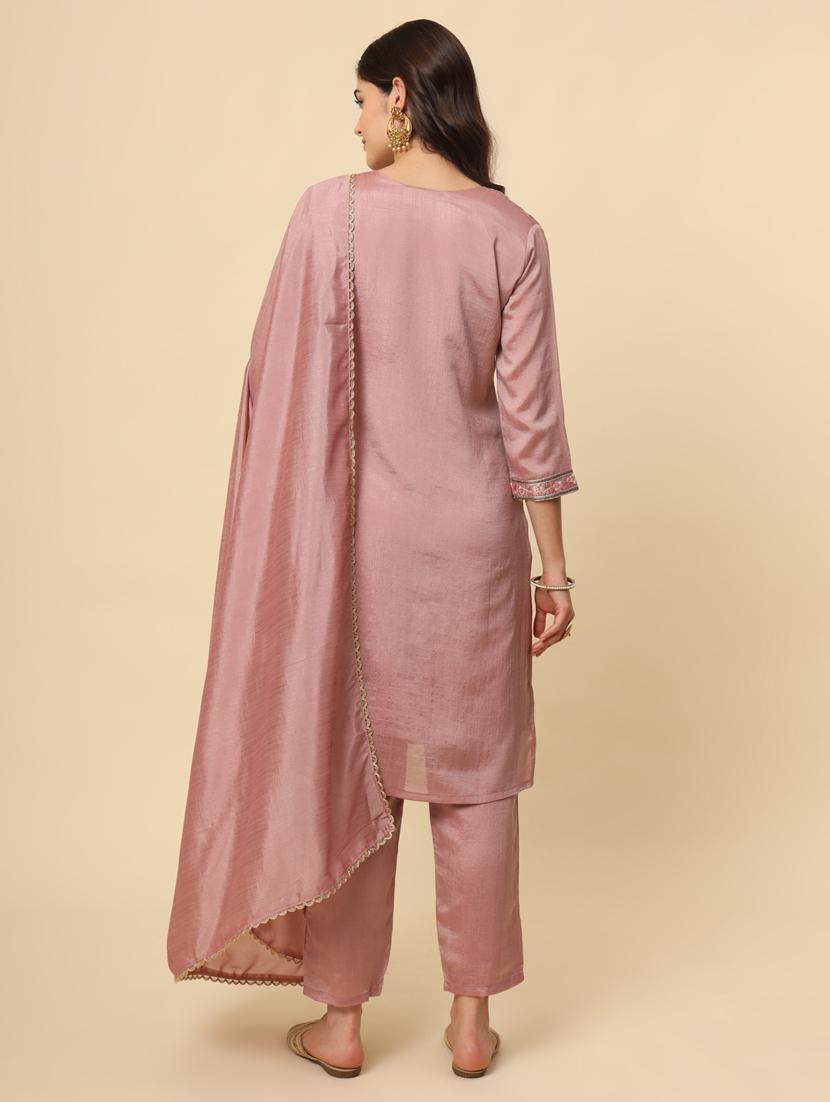 women embroidered round neck straight kurta - 21647177 - Zoom Image - 4