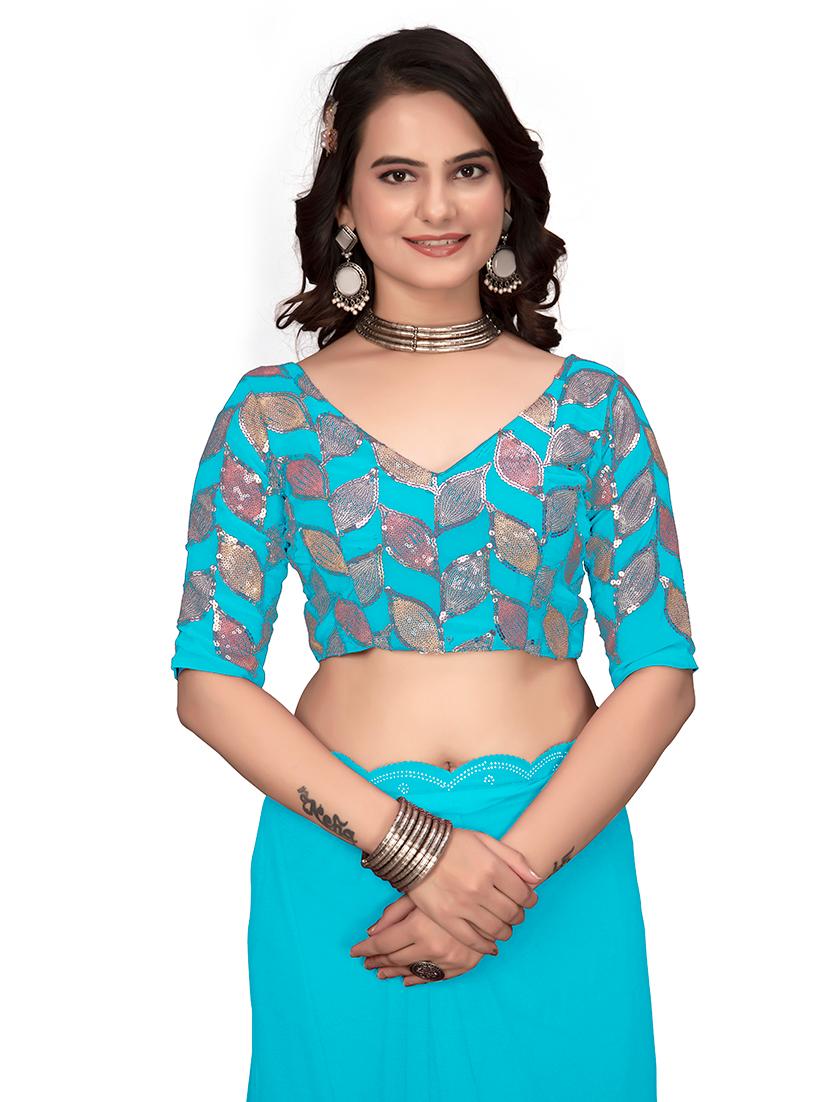 women light blue embellished saree with blouse - 21659982 - Zoom Image - 4