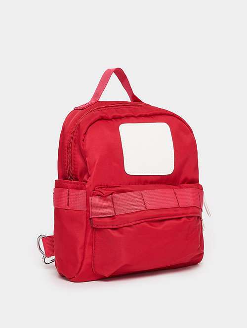 women red solid backpacks - 21666330 - Very Small Image - 1