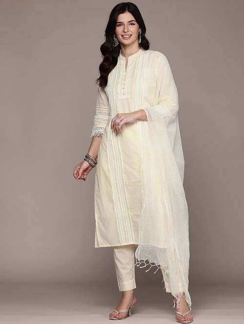 women three quarter sleeve kurta pant with dupatta set - 21675382 - Very Small Image - 1