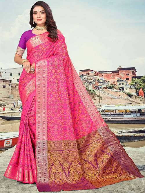 women self design banarasi saree with blouse - 21722534 - Very Small Image - 1