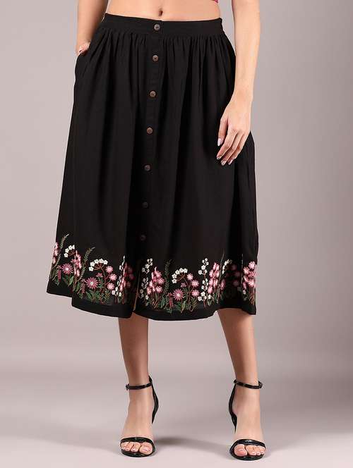 women black embroidered mid rise flared skirt - 21729295 - Very Small Image - 1