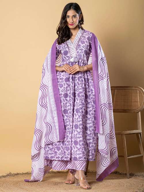 women three quarter sleeve kurta palazzo with dupatta set - 21766774 - Very Small Image - 1