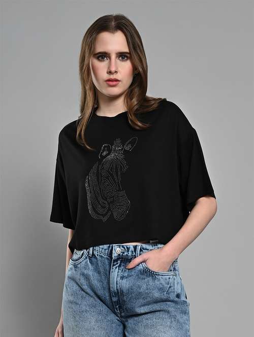 women embellished short sleeves boxy t-shirt - 21840840 - Very Small Image - 1